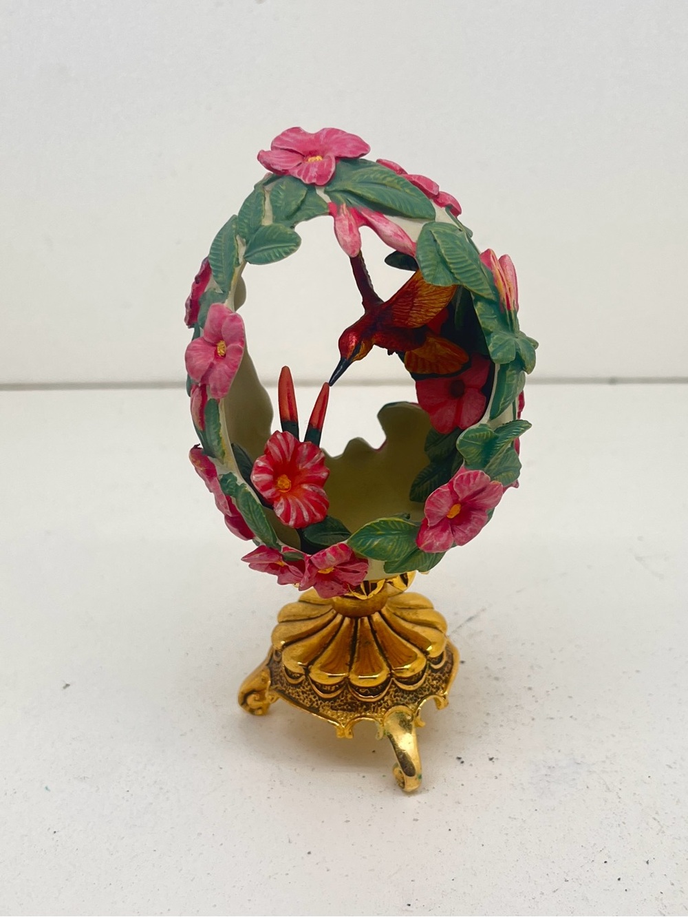 #.FABERGE EGG, Decorative Pink Floral Hummingbird Egg Figurine w Stand.